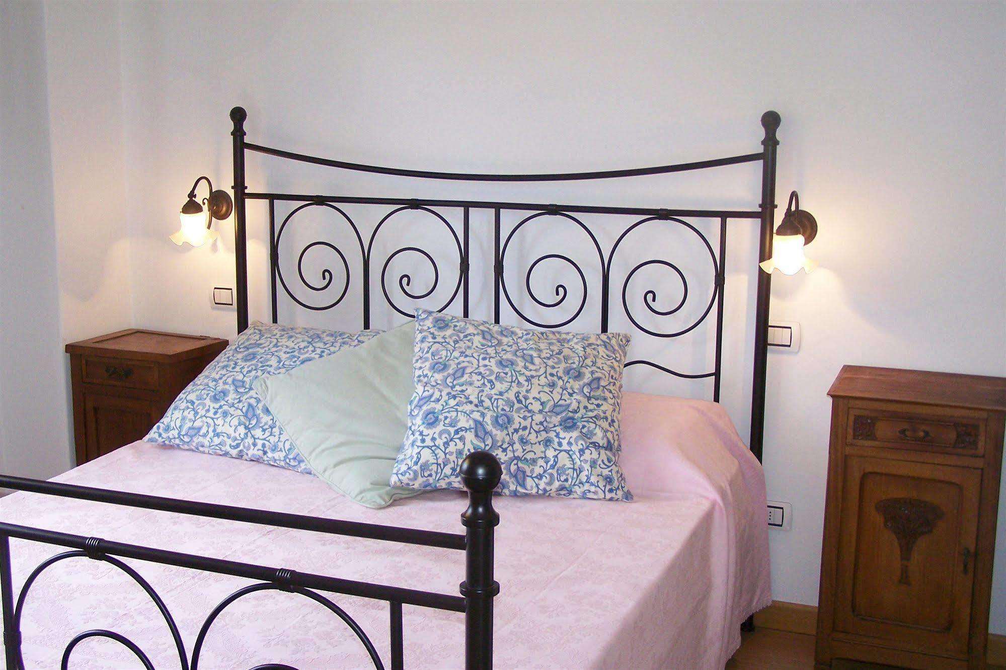 B&B Torre Lara เบลจิราเต ภายนอก รูปภาพ
